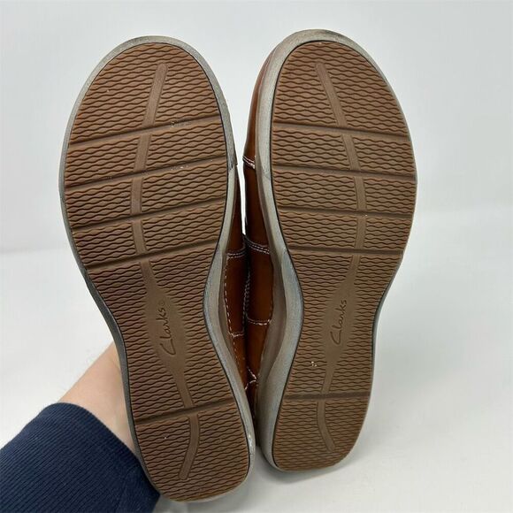 Clarks Unstructured Brown Leather Strappy Closed Toe Sandals Size 8.5 W Casual - Picture 9 of 12